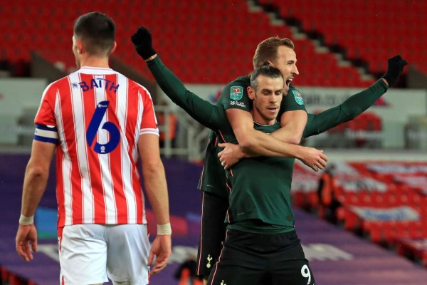 Gareth Bale abrió el camino de la victoria del Tottenham contra el Stoke City. Foto AFP