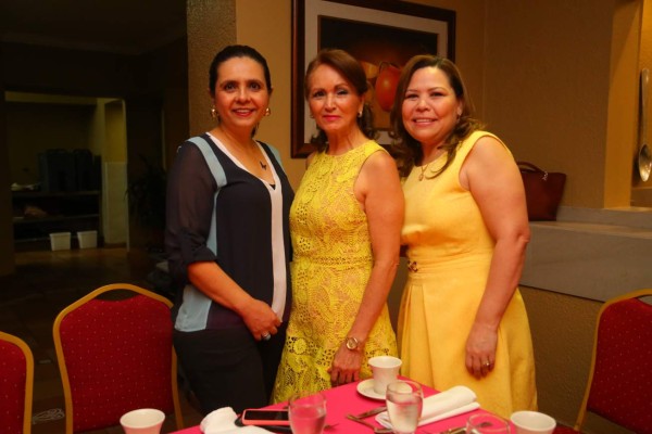 Desayuno y obsequios para Digna Pinto