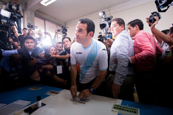 Jimmy Morales es el nuevo presidente de Guatemala