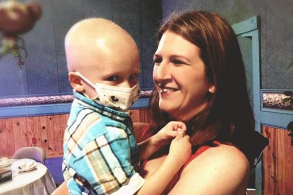 El desgarrador último mensaje de un niño enfermo de cáncer a su madre