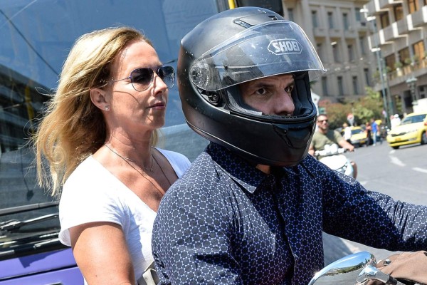 Renuncia Yanis Varufakis, ministro de Finanzas de Grecia