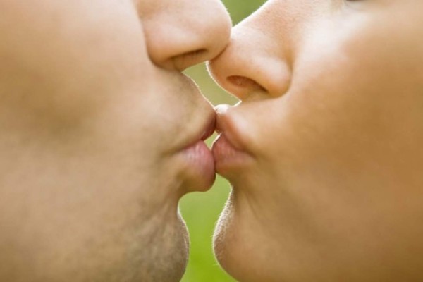 Sí existe el beso perfecto, comprueban los científicos