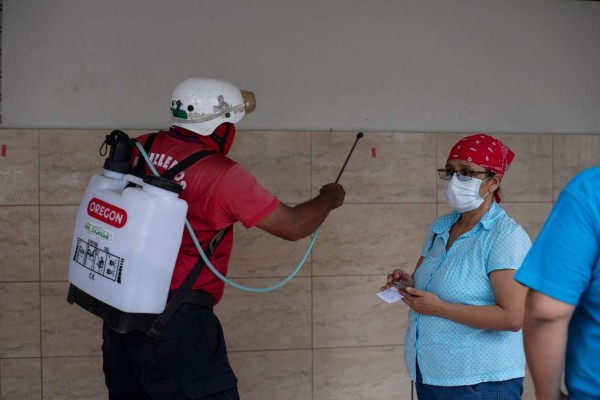 El Salvador arranca con su reactivación económica