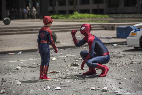 UNDATED -- BC-HOLLYWOOD-WATCH-ANDREW-GARFIELD-ART-NYTSF — Web Site: Andrew Garfield (right) played Spider-Man in “The Amazing Spider-Man” and “The Amazing Spider-Man 2” (pictured). (CREDIT: Photo by Niko Tavernise. Copyright 2013 CTMG.) --ONLY FOR USE WITH ARTICLE SLUGGED -- BC-HOLLYWOOD-WATCH-ANDREW-GARFIELD-ART-NYTSF -- OTHER USE PROHIBITED