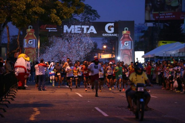 Video: así arrancó la 41 Maratón Internacional de Diario La Prensa