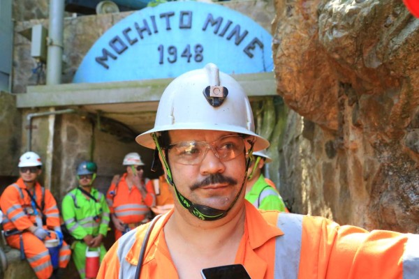 Mineros amenazados por bajos precios y altos costos