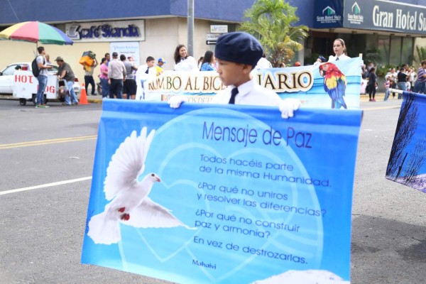 Curiosidades del desfile de escolares en San Pedro Sula