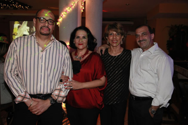 Brindis entre amigos