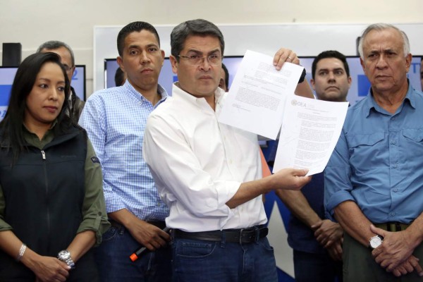 Hernández dice que la Alianza se negó a firmar un nuevo acuerdo con la OEA