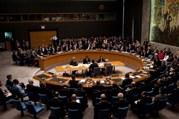 Consejo de Seguridad de la ONU respalda acuerdo nuclear iraní