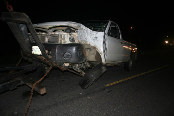 Un muerto y 48 heridos en choque en Tela