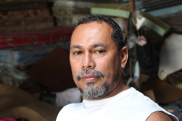 La creatividad de fin de año ya está en las calles del barrio Cabañas