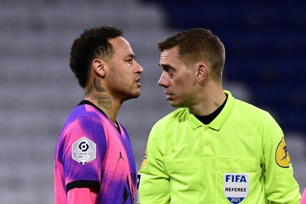 Neymar será juzgado en Barcelona por supuestos delitos de estafa y corrupción