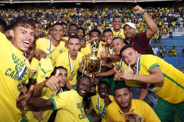 ¡El Social Sol asciende a la primera división de Honduras!