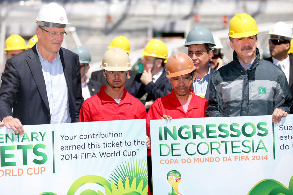 Fifa visitó Brasil para poner 'presión' en obras