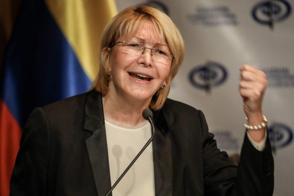 La Fiscalía venezolana reporta 121 muertes y casi 2.000 heridos en las protestas