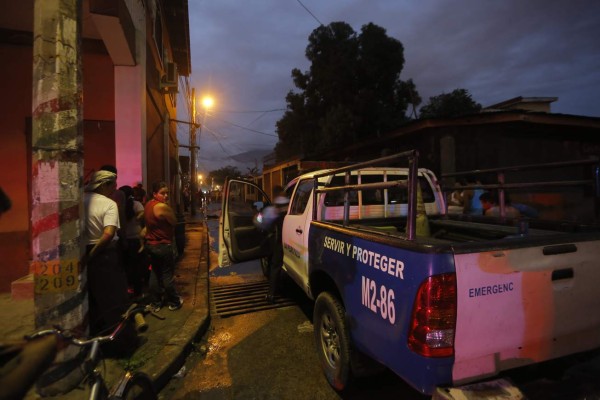 Se bajaron de un carro para matar a un hombre en Cabañas