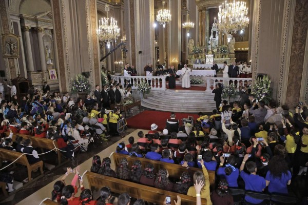 El Papa a jóvenes mexicanos: 'No se dejen pisotear de nadie'
