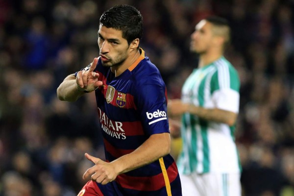 Luis Suárez cierra el 2015 como líder de la tabla de goleadores