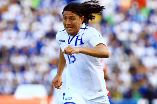 Roger Espinoza se pierde amistoso contra Venezuela