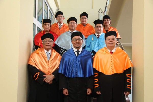 Universidad de San Pedro Sula gradúa a más de 200 profesionales