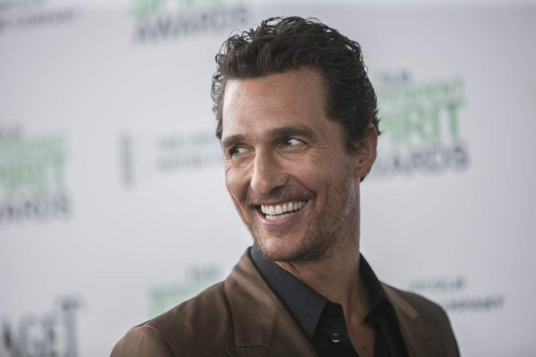 Matthew McConaughey supera al gobernador de Texas en intención de voto