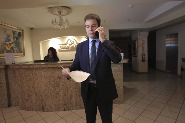 Nasralla niega vínculos con maras y arremete contra el presidente Hernández