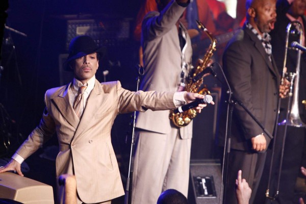 Los 'looks' de Prince a lo largo de su carrera