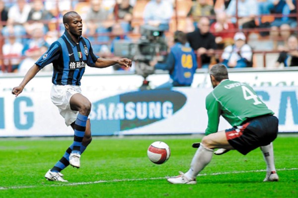 Suazo no pudo festejar el scudetto