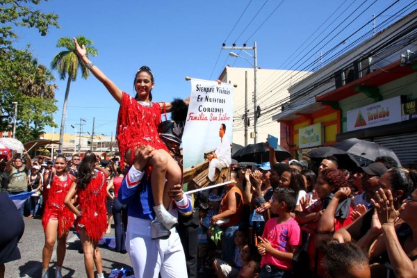 La Ceiba se rindió a la Patria