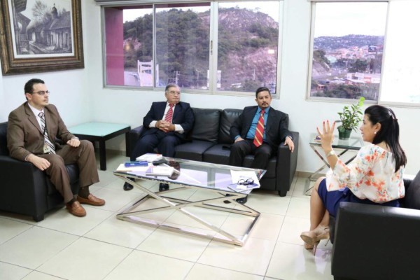 Auditarán cuentas bancarias atípicas de los candidatos