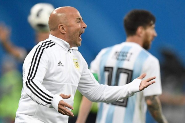 Sampaoli: 'Con Messi compartimos los sueños de hacer algo importante en Rusia'