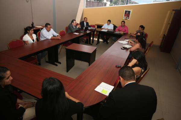 CNA se compromete a ser más beligerante