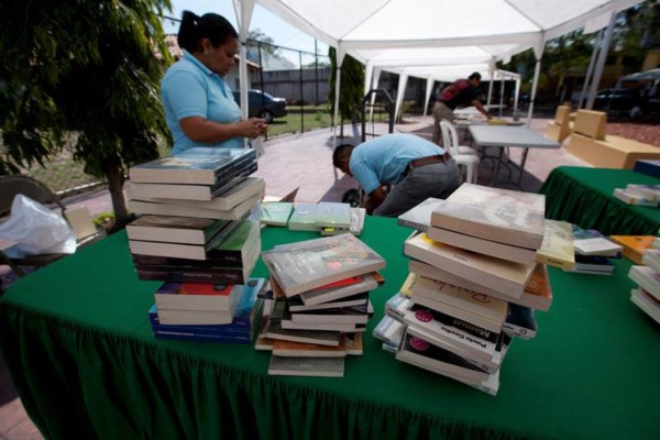 Honduras conmemora Día del Libro con una feria