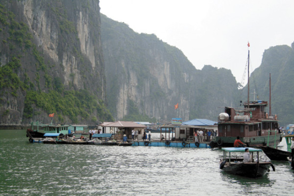 Bahía de Halong, la más pintoresca de Asia