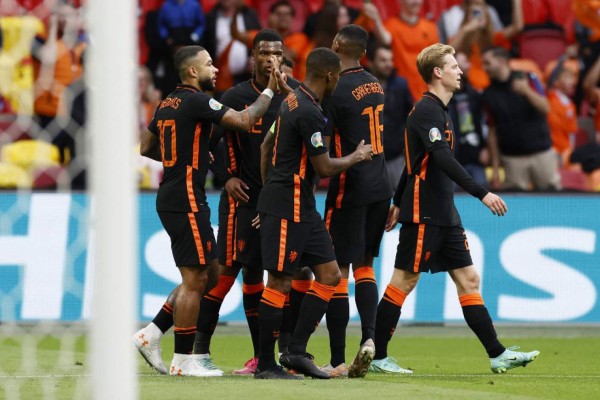 Eurocopa: Países Bajos fulminó a Macedonia del Norte y presenta sus credenciales al título