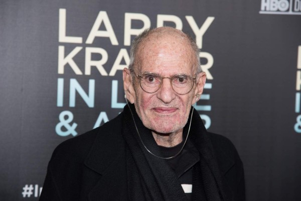 Muere de neumonía Larry Kramer, dramaturgo y destacado activista del VIH