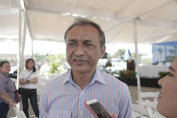 Más de mil emprendedores albergará nuevo centro de convenciones