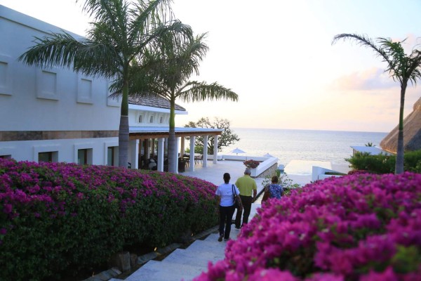 Pristine Bay Resort, un paraíso en la isla de Roatán