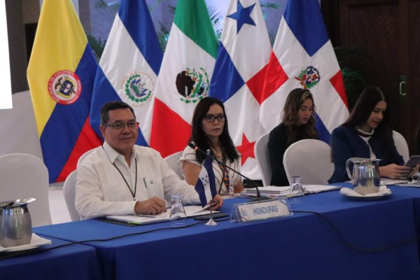 Cumbre Tuxtla: Delegados inician reunión preparatoria