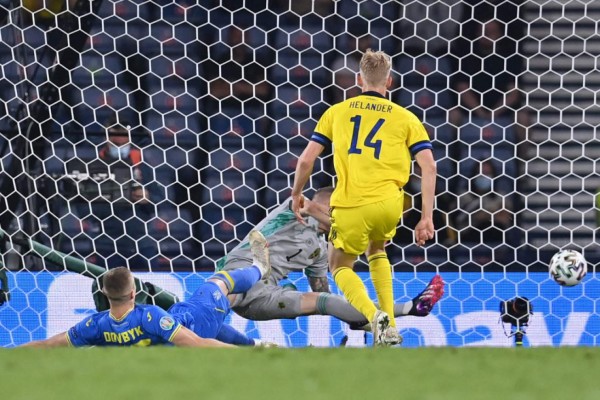 La Ucrania de Shevchenko elimina a Suecia y avanza a cuartos con gol al minuto 121