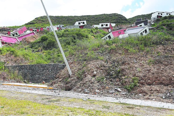 Sigue oposición a que Ciudad del Ángel sea demolida