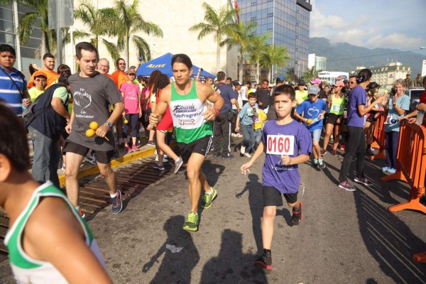 Color en el Music Run, en pro de la Victoriano López  