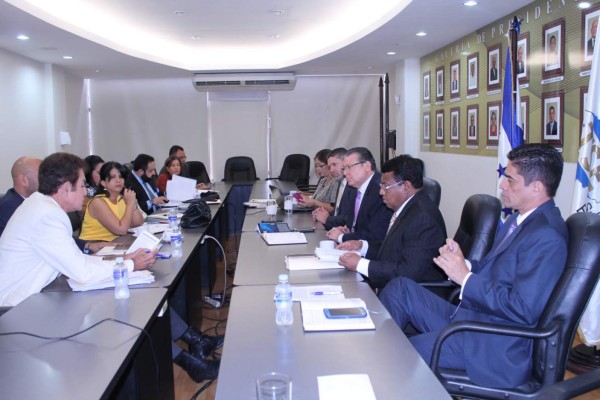 En tres días vence plazo para inscribir movimientos internos