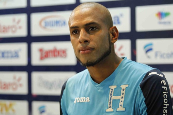 'Pinto está tratando de conseguirme equipo': Eddie Hernández