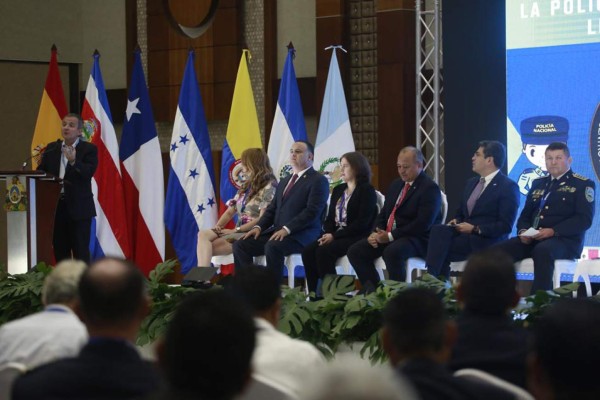 Policías extranjeros reconocen avances de Honduras en seguridad
