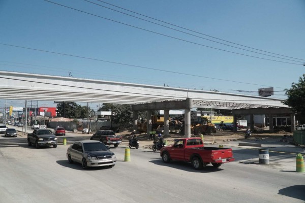 En dos meses habilitarán puente a desnivel de la primera calle
