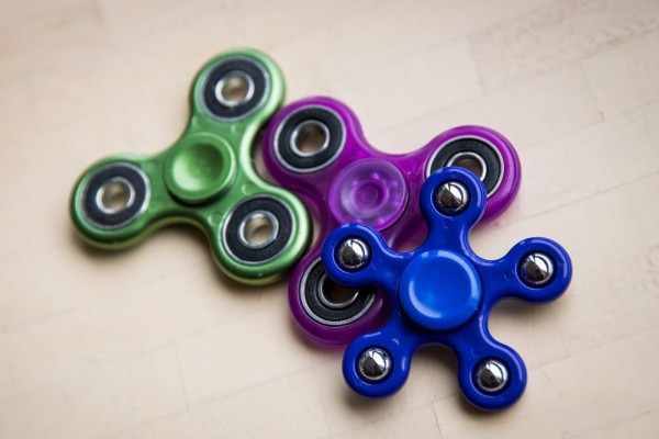Fidget Spinners, el juguete de moda que amenaza la paz en las escuelas