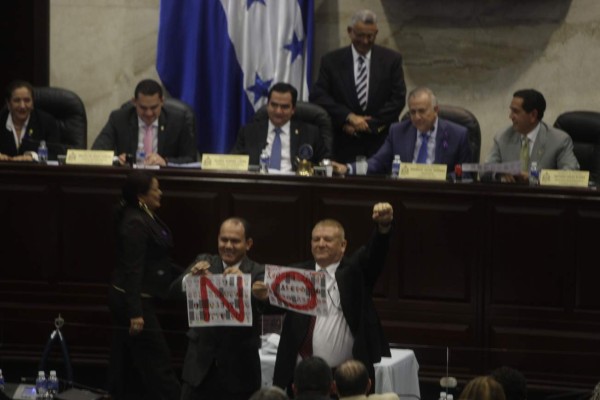 Las mejores fotos que dejó la elección de los magistrados