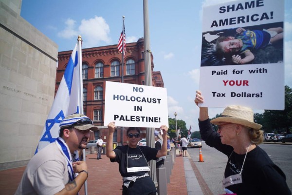 Israelíes y palestinos aprueban una nueva tregua de 72 horas en Gaza